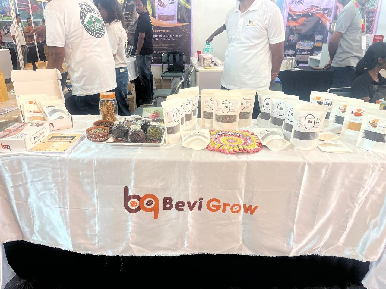 Visitors at the BeviGrow stall with product samples